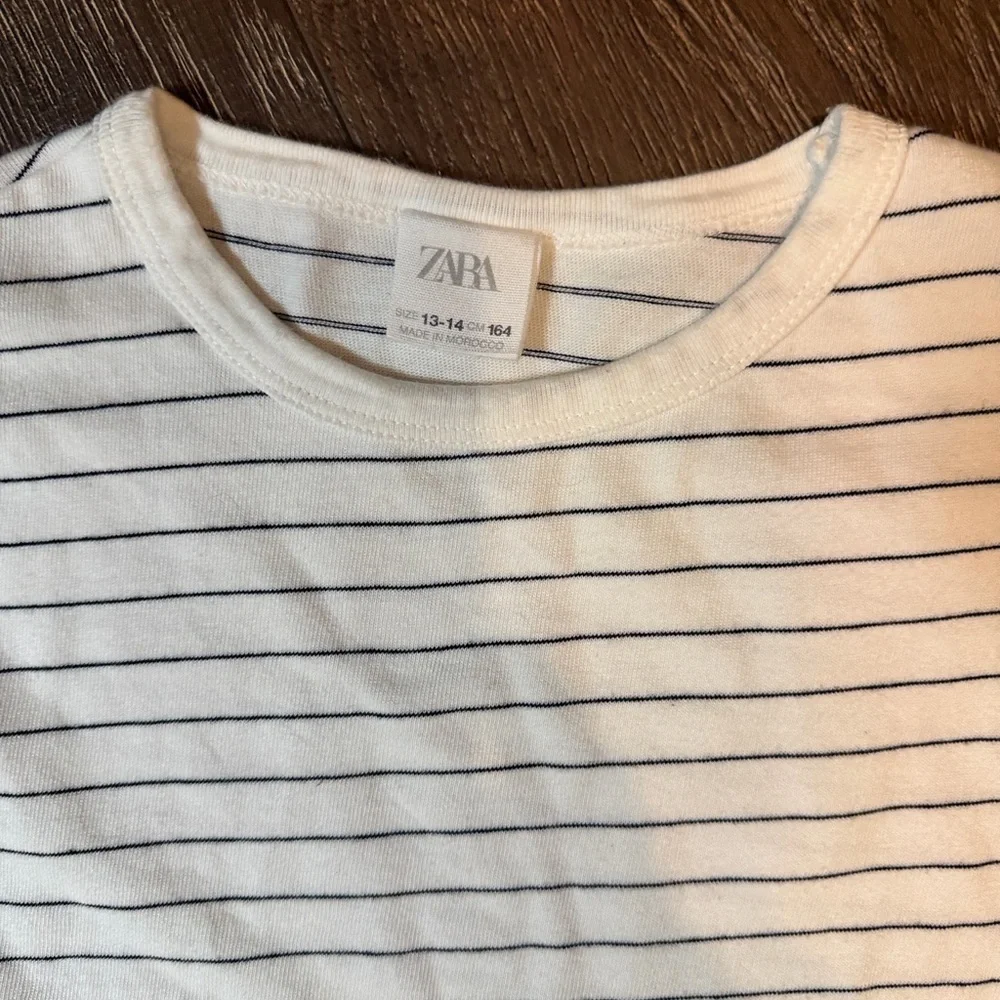 Zara thick tee